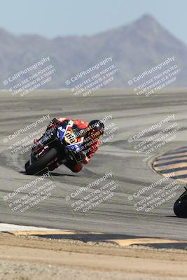 media/Oct-02-2025-Racers Edge (Thu) [[2c91cb6ab3]]/2-A Group/Session 5-Turn 12 (130pm)/